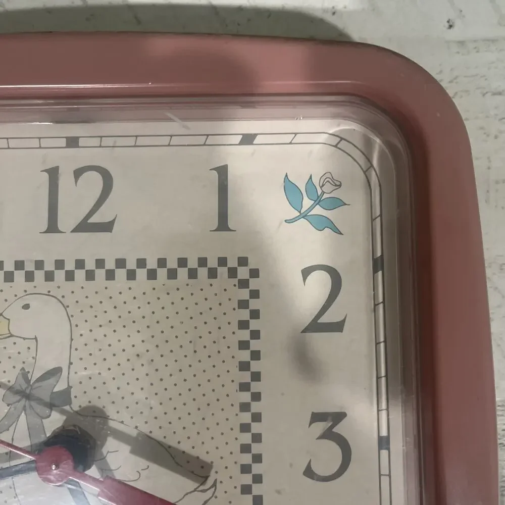 Vintage Sunbeam Quartz Goose/Duck Clock Square Country Pink Cottage 80’s Works!